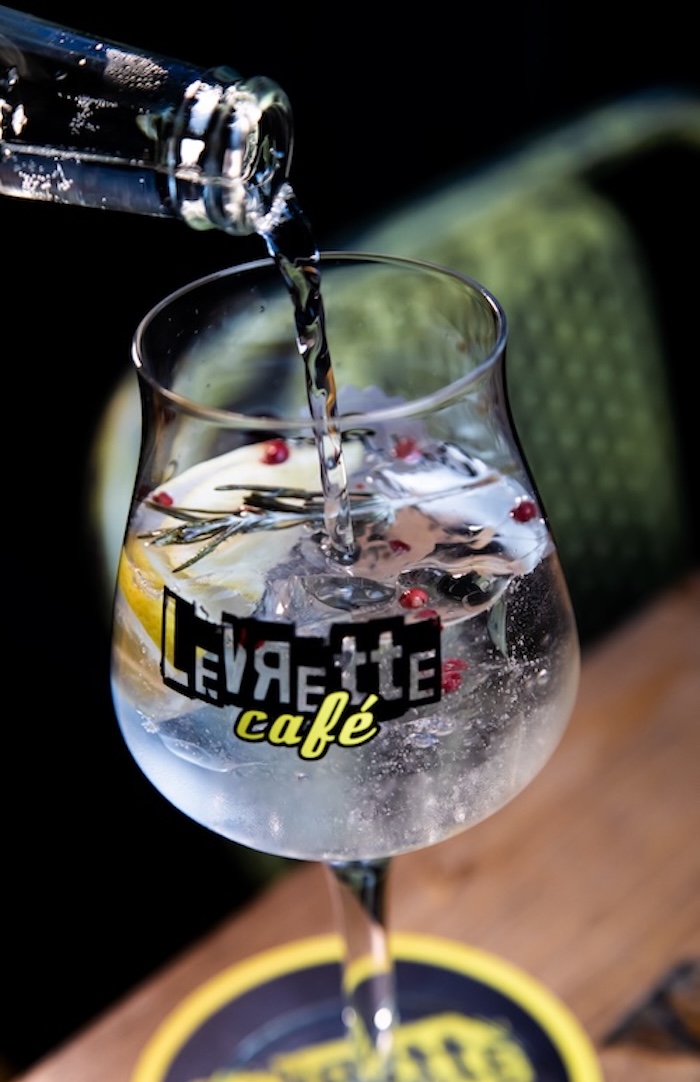 Verre Levrette Café